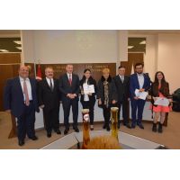 Prizes get awarded in the Agriculture Rises with the Youngsters Project Contest
